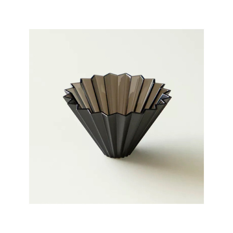 Origami Air Dripper - Dripper innovativo in resina per caffè.